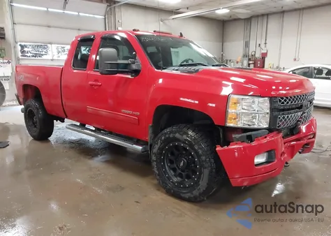 2013 Chevrolet Silverado K2500 Heavy Duty Ltz z USA, uszkodzony, nr VIN 1GC2KYC84DZ370985